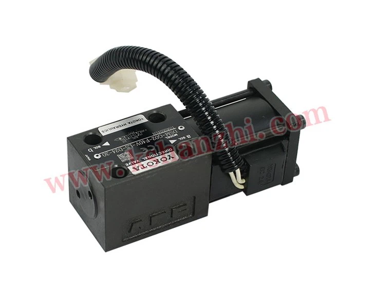 Hanzhi Forklift Parts 3EC-15-38710 Solenoid Valve 24V for Komatsu Forklift